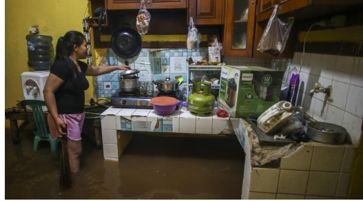 Wajib Baca! Tips Meninggikan Rumah untuk Tangkal Banjir di Musim Hujan