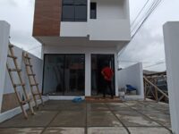 Rumah 2 Lantai di Jl.peruri Karawang Lokasi Strategis Pusat Kota